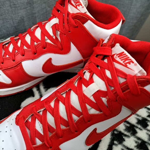 %Size 9.5 Nike Dunk High Championship White University Red Men DD1399-106 / A 25 main image 5